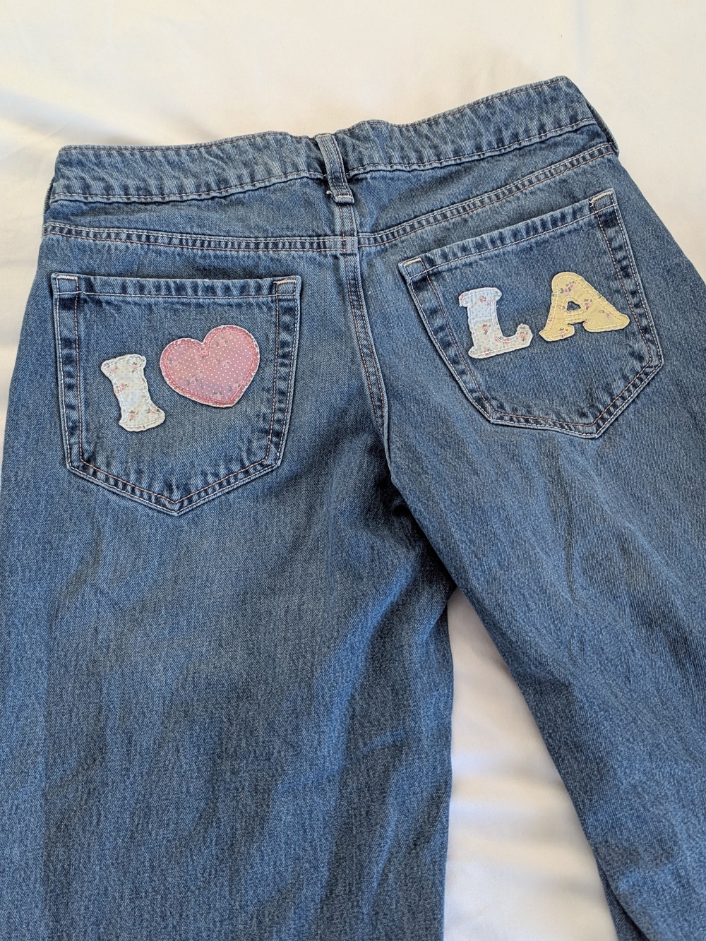 Hollister Blue Straight-Leg Jeans with 'I ♥ LA' Pocket Appliqués